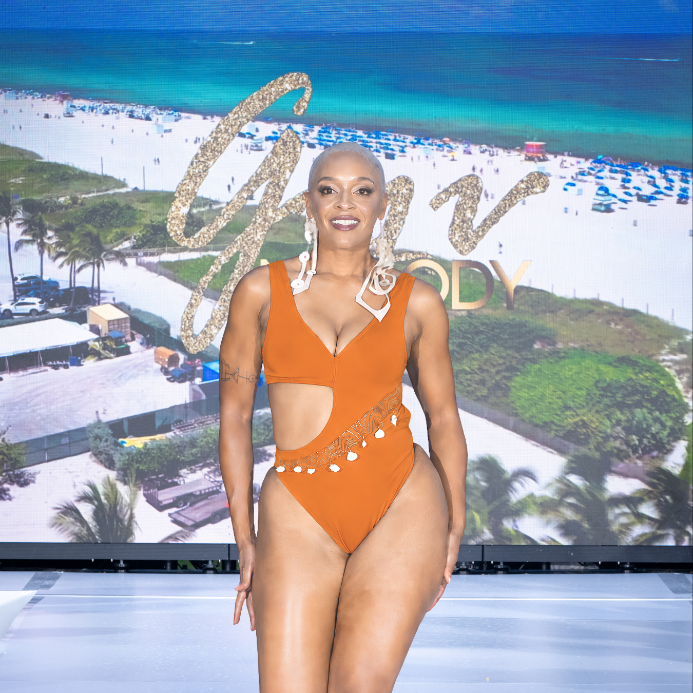Essence Monokini